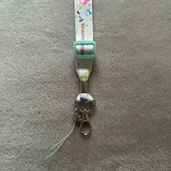Sanrio Characters Polka Dots Lanyard - Picture 3 of 9